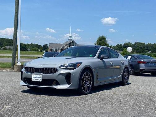 2022 Kia Stinger GT1