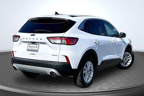 Oxford White 2021 Ford Escape SE