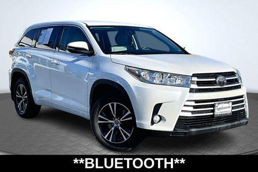 2018 Toyota Highlander LE