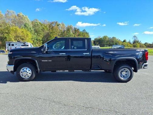 2026 Chevrolet Silverado 3500 LTZ