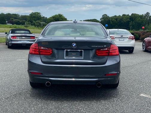 2013 BMW ActiveHybrid 3 Base