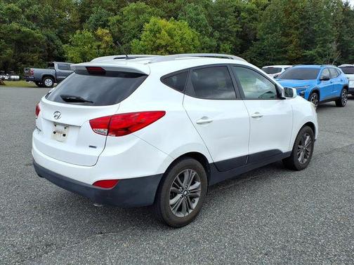 2014 Hyundai TUCSON SE