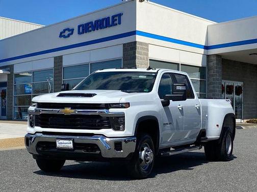 2024 Chevrolet Silverado 3500 LT