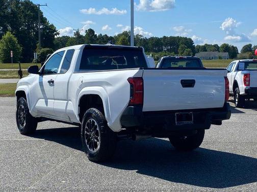 2024 Toyota Tacoma SR