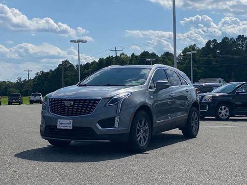 2022 Cadillac XT5 Premium Luxury