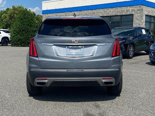 2022 Cadillac XT5 Premium Luxury