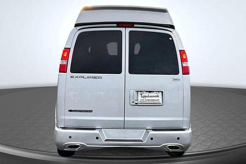 Silver Ice Metallic 2025 Chevrolet Express 2500 Work Van