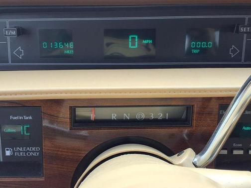 1986 Cadillac DeVille Base