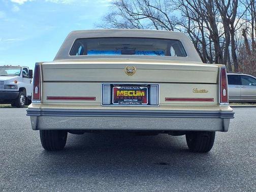 1986 Cadillac DeVille Base
