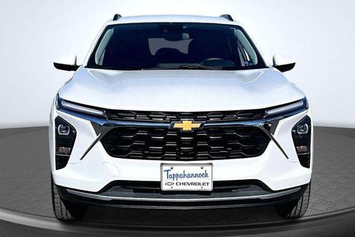 Summit White 2024 Chevrolet Trax LT