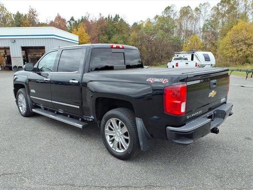 2017 Chevrolet Silverado 1500 High Country
