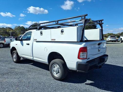 2022 RAM 2500 Tradesman Regular Cab 4x4 8' Box