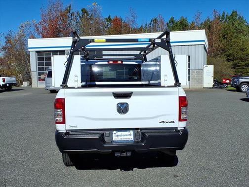 2022 RAM 2500 Tradesman Regular Cab 4x4 8' Box