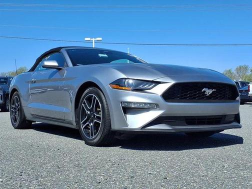 2022 Ford Mustang EcoBoost Premium