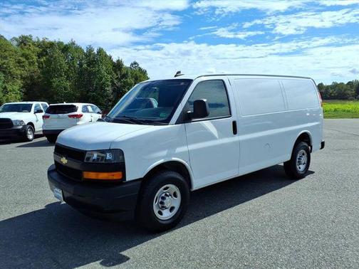 2022 Chevrolet Express 2500 RWD 2500 Regular Wheelbase WT