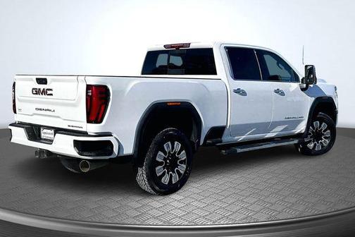 Summit White 2025 GMC Sierra 3500 Denali