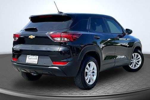 Mosaic Black Metallic 2021 Chevrolet Trailblazer LS