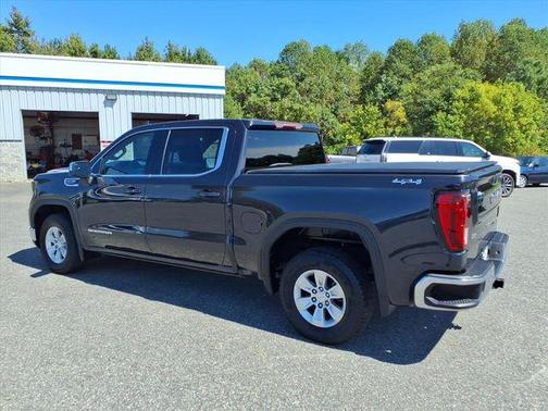 2022 GMC Sierra 1500 SLE