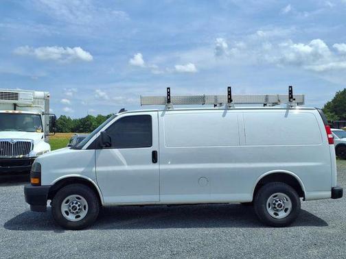 2021 GMC Savana 2500 Work Van