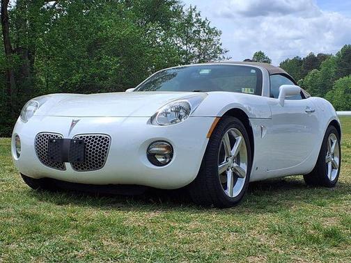 2009 Pontiac Solstice Base