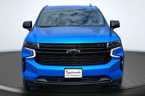 Iridescent Pearl Tricoat 2022 Chevrolet Suburban Premier