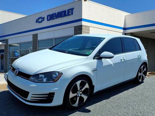 2016 Volkswagen Golf GTI 2.0T S 4-Door