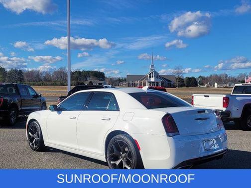 2023 Chrysler 300 S