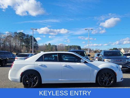 2023 Chrysler 300 S