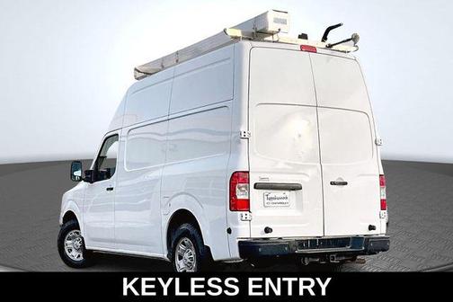 2021 Nissan NV Cargo NV3500 HD S V8