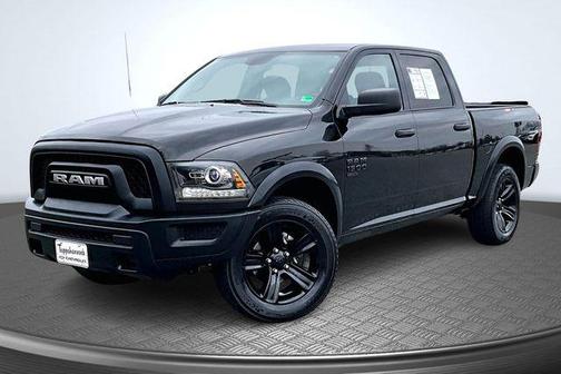 2024 RAM 1500 Classic Warlock Crew Cab 4x4 5'7' Box