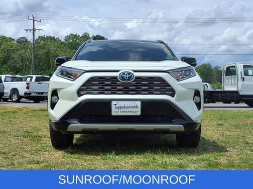 2021 Toyota RAV4 Hybrid SE