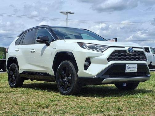 2021 Toyota RAV4 Hybrid SE