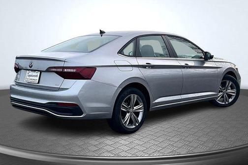 Pyrite Silver Metallic 2024 Volkswagen Jetta 1.5T SE