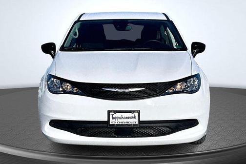 2024 Chrysler Voyager LX