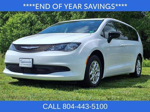 2024 Chrysler Voyager LX