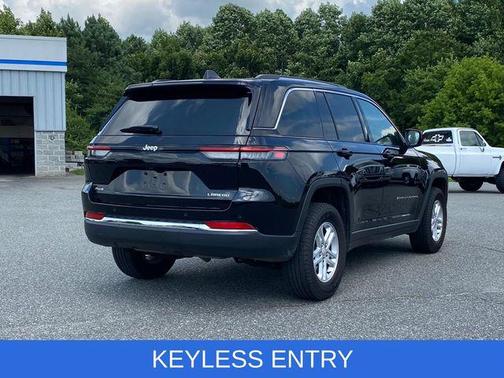 2024 Jeep Grand Cherokee Laredo