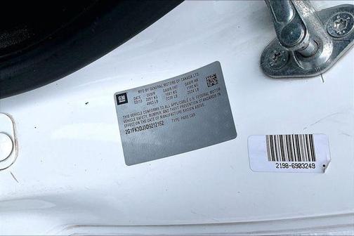 Summit White 2013 Chevrolet Camaro 2SS