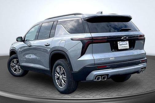 Sterling Gray Metallic 2026 Chevrolet Traverse LT