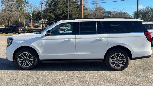 2025 Ford Expedition Max Active 4x2