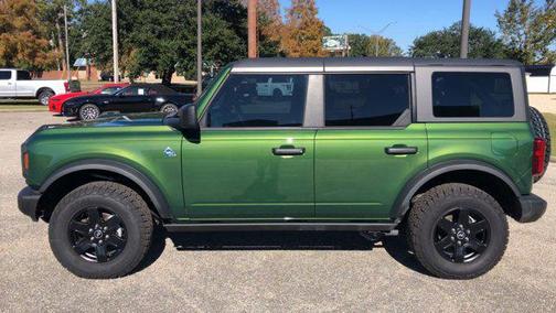 2024 Ford Bronco Black Diamond