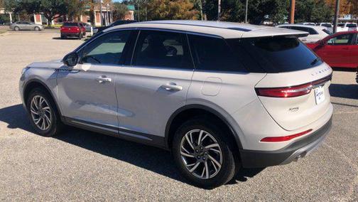 2023 Lincoln Corsair Standard