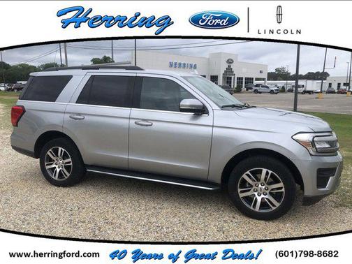2022 Ford Expedition XLT
