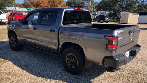 2023 Nissan Frontier S