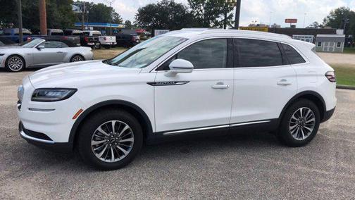 2023 Lincoln Nautilus Standard
