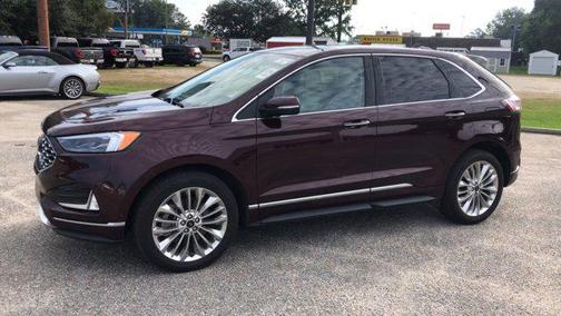 2024 Ford Edge Titanium