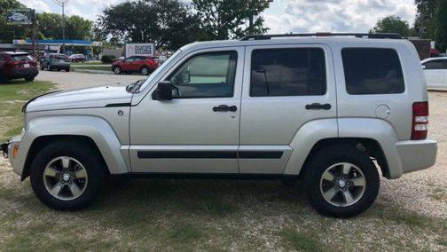 2008 Jeep Liberty Sport