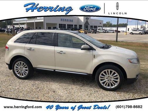2014 Lincoln MKX Base