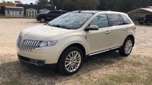 2014 Lincoln MKX Base