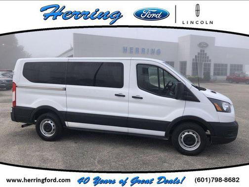 2021 Ford Transit-150 XL