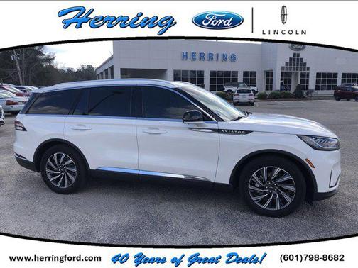 2025 Lincoln Aviator Premiere